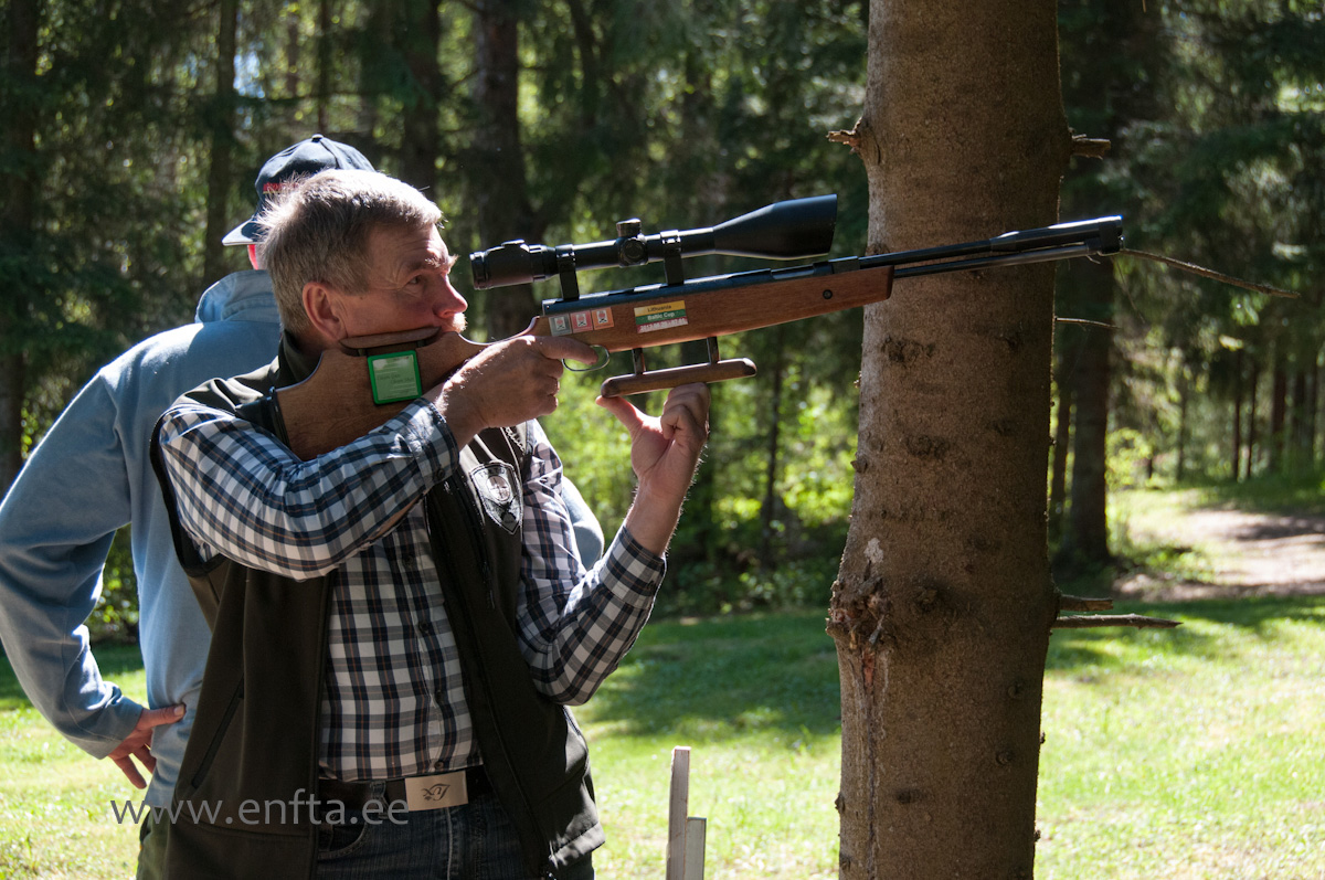 Ülo Lesta, Weihrauch HW 97 K, Nikko Stirling Nighteater 8-32x60